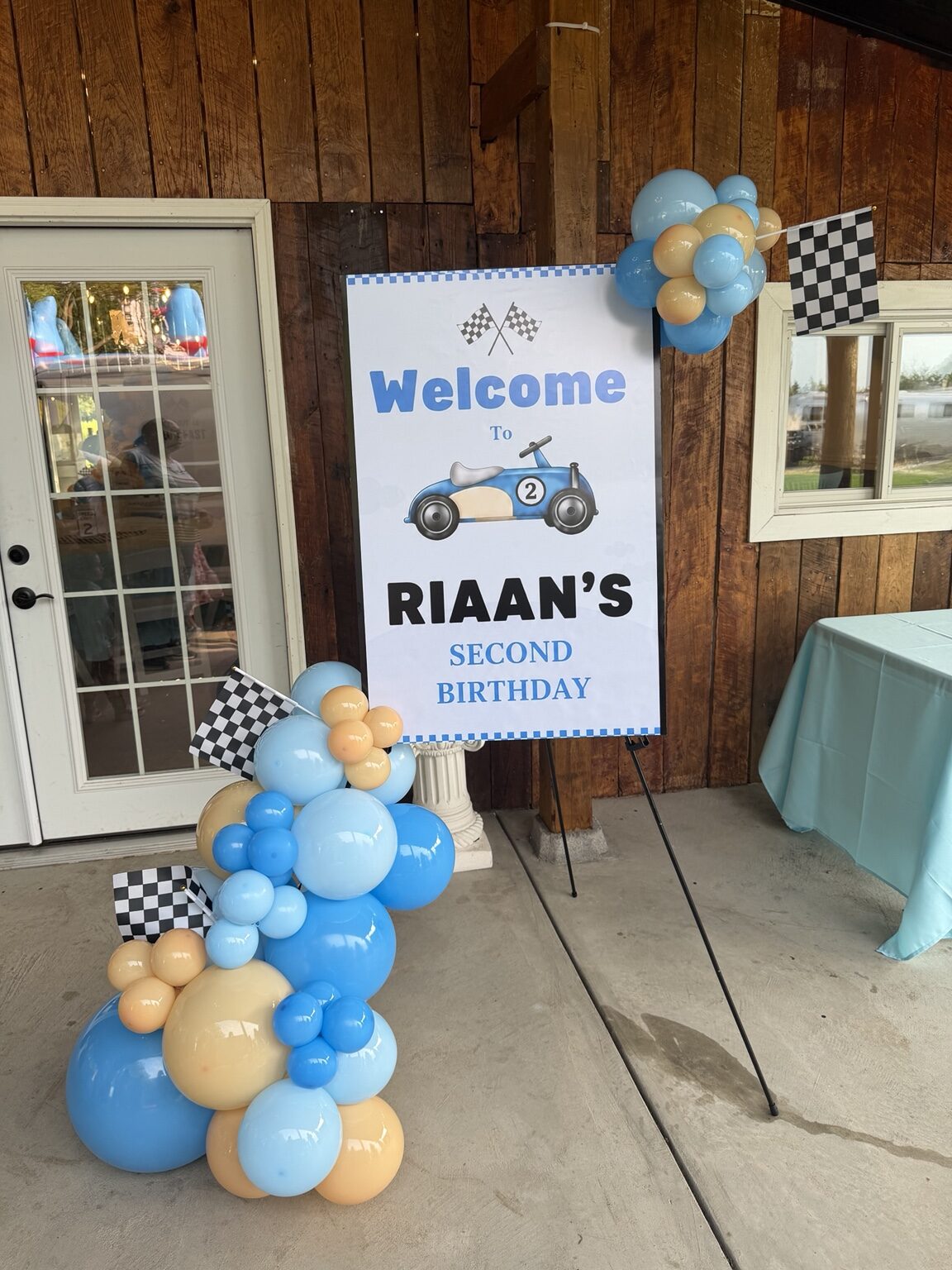 Racing welcome sign